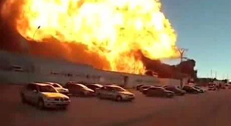 化學品及易燃易爆品的安全存儲重要性(圖4) 爆炸事故